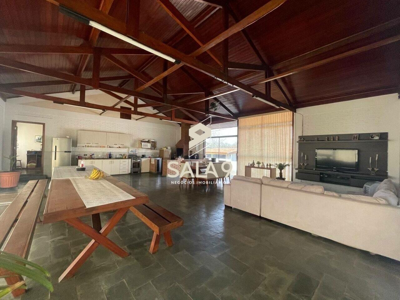 Avenida João Flávio Ferro - Santa Rita, Piracicaba - São Paulo, foto 11